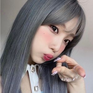 Meet your Posher, Amelia